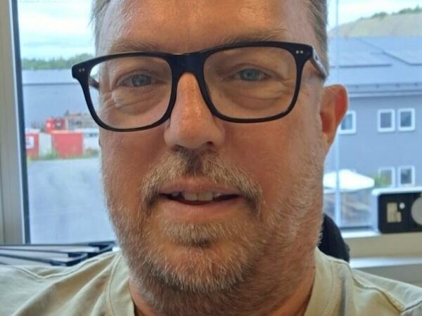 Veekmas Svenska AB vahvistaa teknistä tiimiään Bålstassa